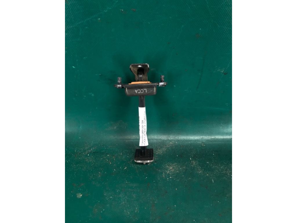 79490-F2000 | Ограничитель двери задн. прав. HYUNDAI ELANTRA AD 16- - Фото 2