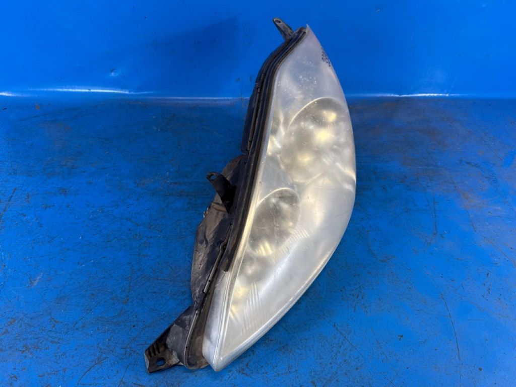 81150AE030 | Фара лів. TOYOTA SIENNA 03-10 - Фото 2