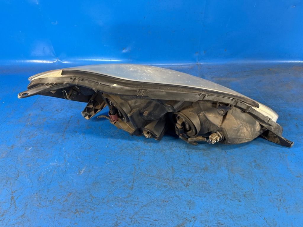 81150AE030 | Фара лів. TOYOTA SIENNA 03-10 - Фото 3