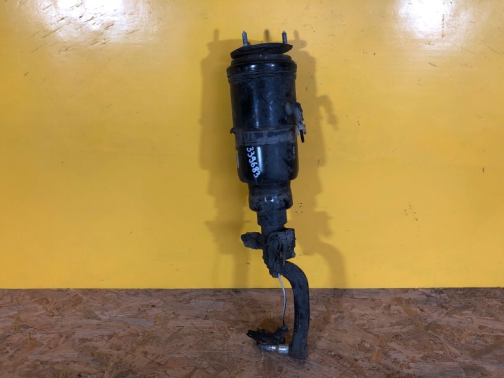 48020-50400 | Пневмоамортизатор підвіски передн. лів. LEXUS LS500 18-