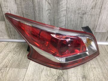 Фонарь наружный лев. NISSAN ALTIMA L33 12-18