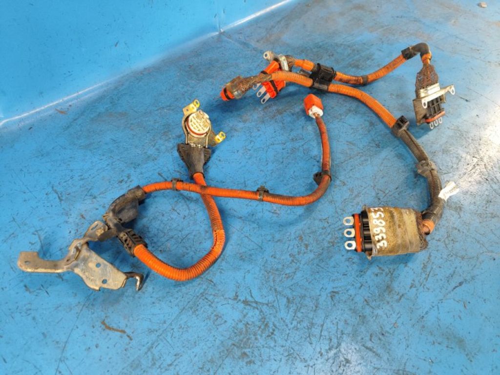 8212247010 | Провідка високовольтна TOYOTA PRIUS - 30 09-17 - Фото 2