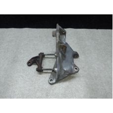 Кронштейн компрессора кондиционера SUBARU OUTBACK 03-09 BP
