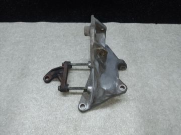 Кронштейн компресора кондиціонера SUBARU OUTBACK 03-09 BP