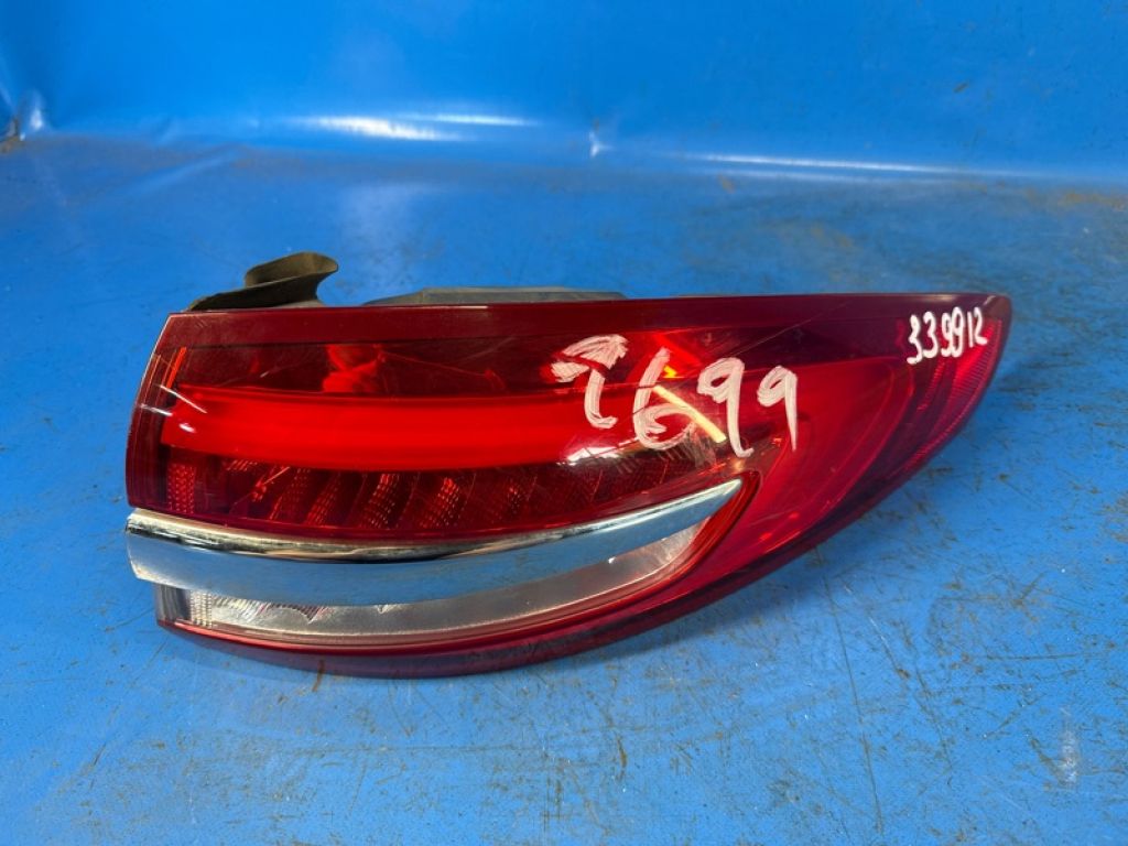 HS7Z-13404-J | Ліхтар зовнішній прав. FORD FUSION 14-