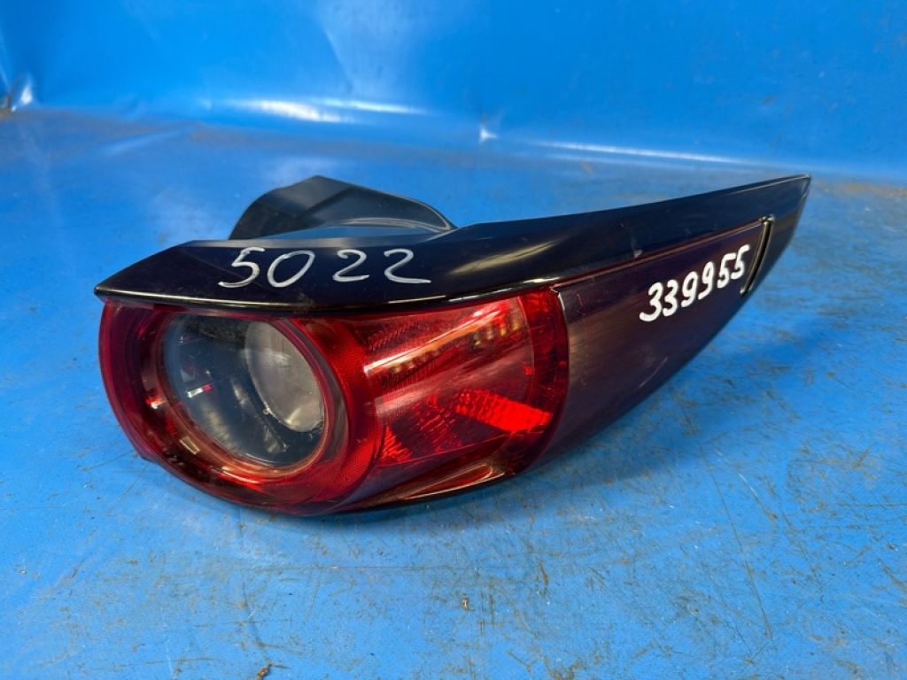 KB8A-51-150F | Фонарь наружный прав. MAZDA CX-5 (KF) 16-21