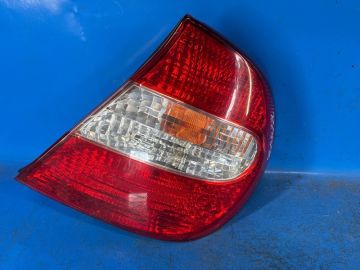 Ліхтар зовнішній прав. TOYOTA CAMRY 30 02-06