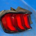 FR3Z-13405-B | Фонарь наружный лев. FORD MUSTANG 15-