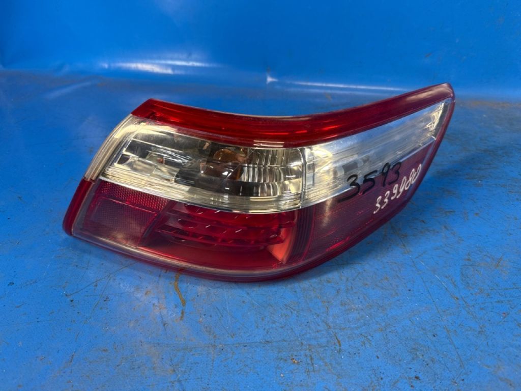 8155133490 | Фонарь наружный прав. TOYOTA CAMRY 40 06-11