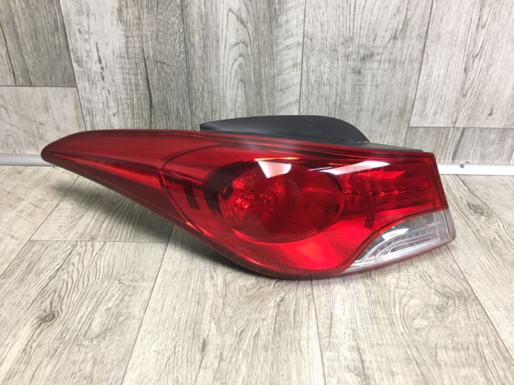 92401-3X050 | Ліхтар зовнішній лів. HYUNDAI ELANTRA MD 10-15