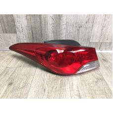 Фонарь наружный лев. HYUNDAI ELANTRA MD 10-15