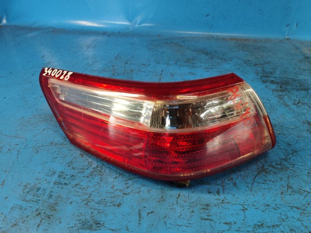 8156006240 | Ліхтар зовнішній лів. TOYOTA CAMRY 40 06-11