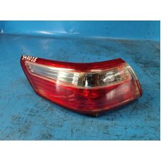 Фонарь наружный лев. TOYOTA CAMRY 40 06-11