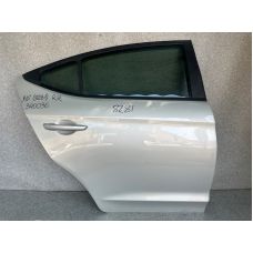 Дверь задн. прав. HYUNDAI ELANTRA AD 16-