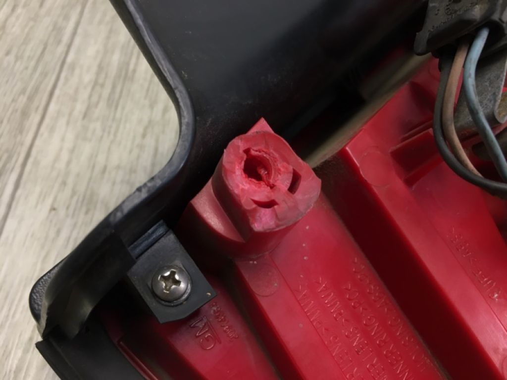 20914364 | Фонарь наружный прав. CHEVROLET MALIBU 08-12 - Фото 9