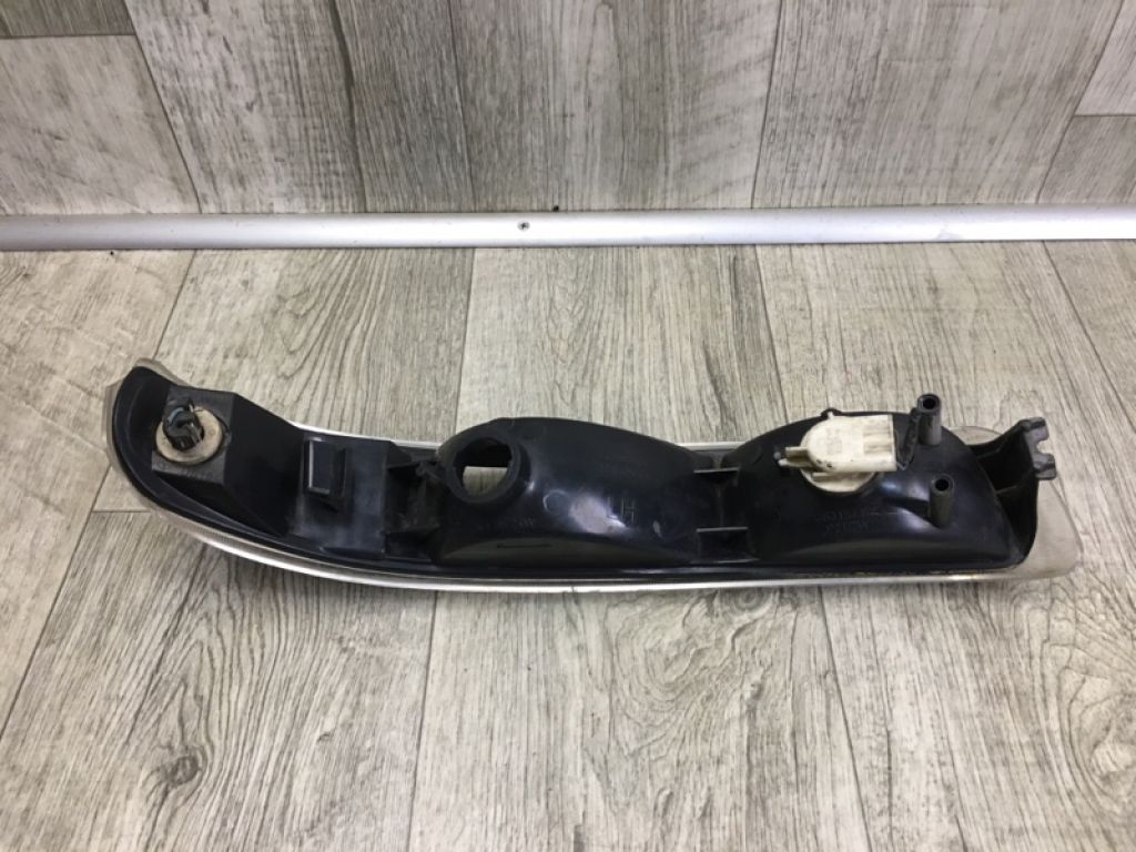 15199558 | Дневной ходовой огонь лев. CHEVROLET SUBURBAN 00-06 - Фото 5