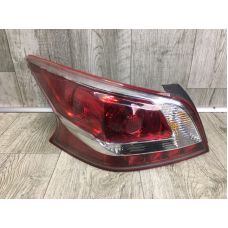 Фонарь наружный лев. NISSAN ALTIMA L33 12-18
