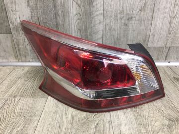 Фонарь наружный лев. NISSAN ALTIMA L33 12-18