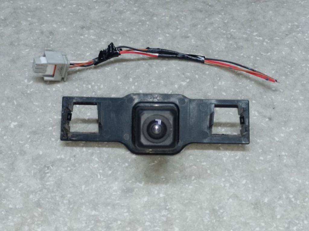 86790-06040 | Камера заднего вида TOYOTA CAMRY 55 14-17