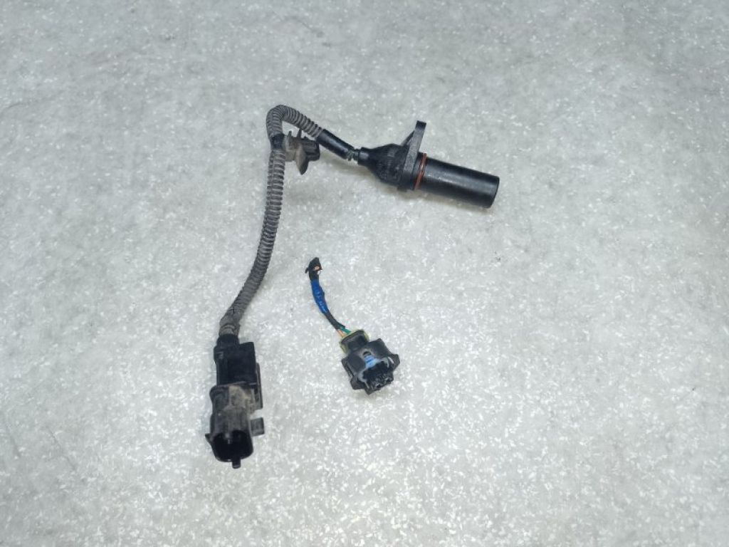 39180-2B000 | Датчик положения коленвала HYUNDAI ELANTRA AD 16-