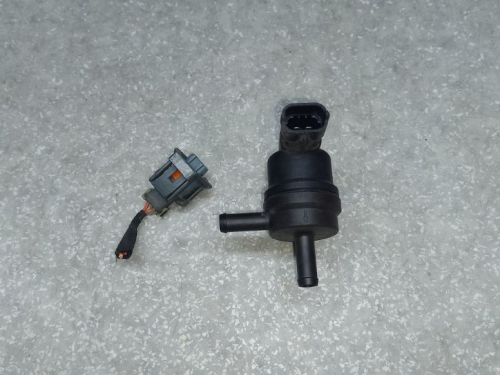 28910-2E000 | Клапан абсорбера HYUNDAI ELANTRA AD 16-