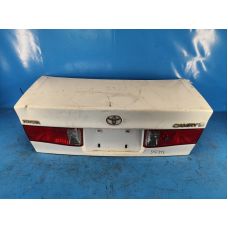 Крышка багажника TOYOTA CAMRY 20 96-02