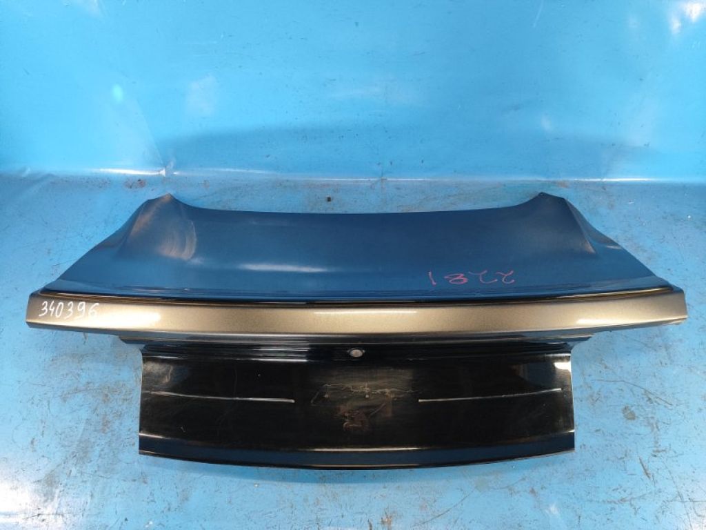 FR3Z-6340110-C | Крышка багажника FORD MUSTANG 15-