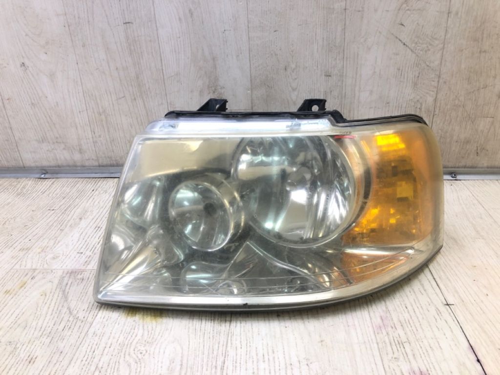6L1Z-13008-BA | Фара лев. FORD EXPEDITION 03-06