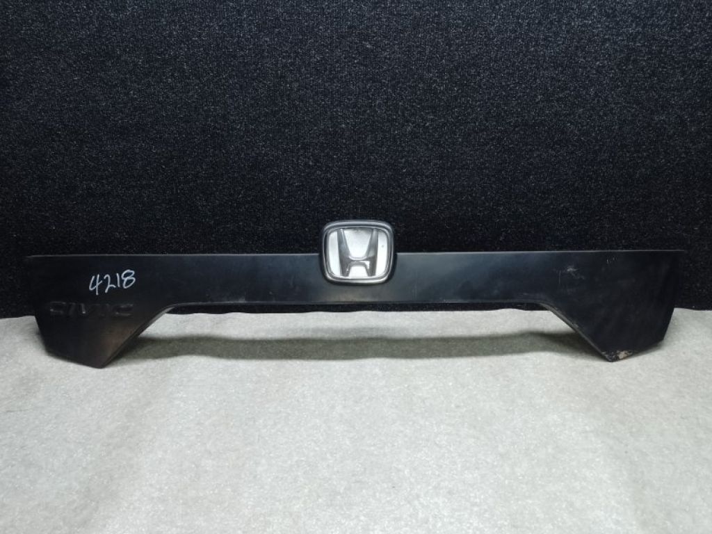 74890-TBA-A11ZM | Панель підсвічування номера HONDA CIVIC FC/FK 15- - Фото 2