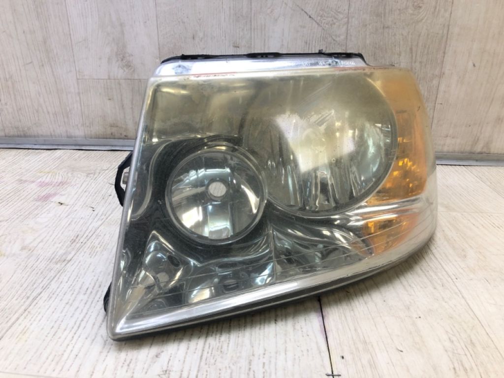 6L1Z-13008-BA | Фара лев. FORD EXPEDITION 03-06 - Фото 2