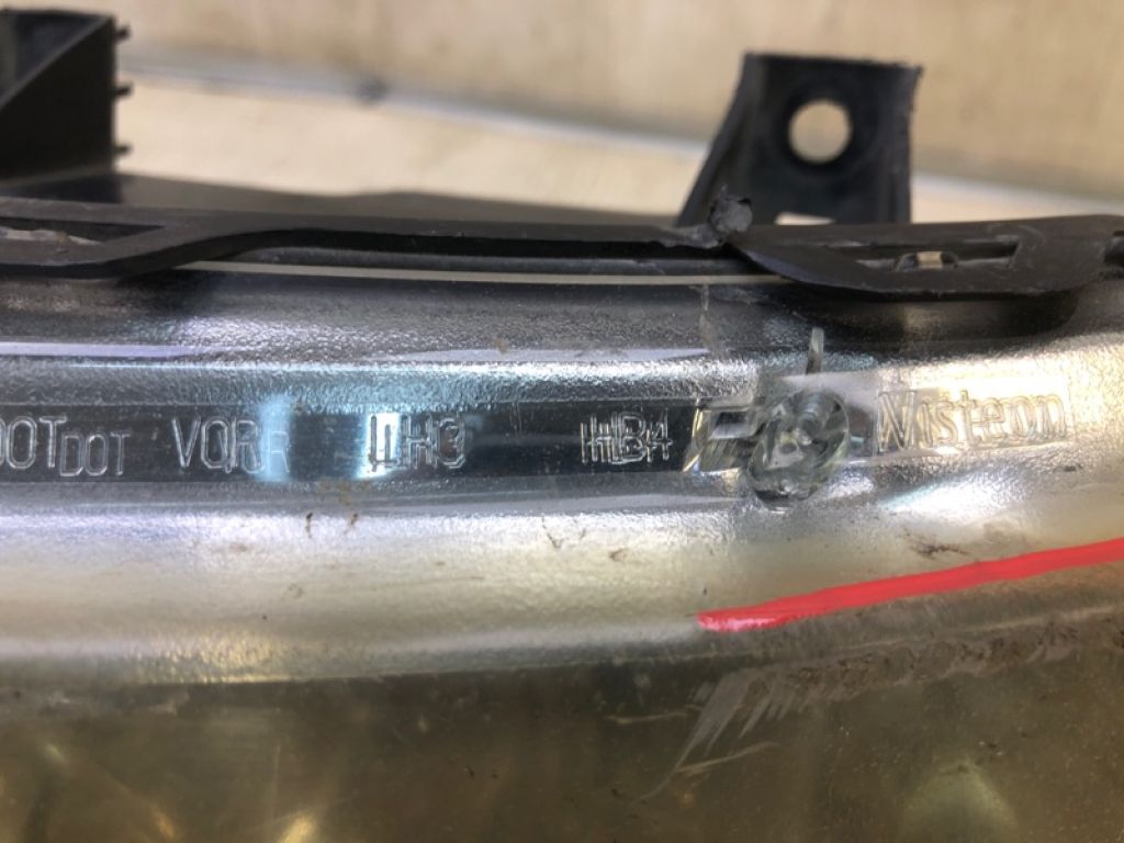 6L1Z-13008-BA | Фара лев. FORD EXPEDITION 03-06 - Фото 9