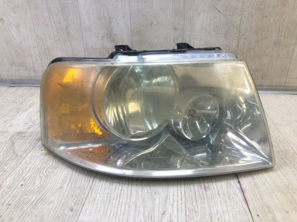 6L1Z-13008-AA | Фара прав. FORD EXPEDITION 03-06