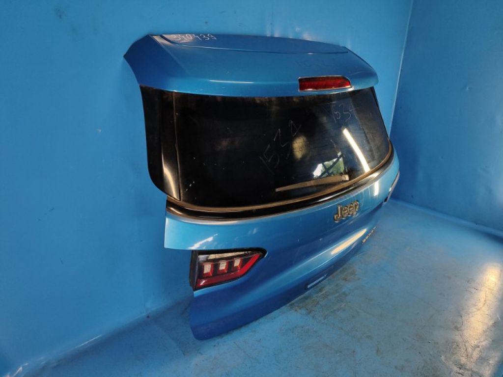 68242348AA | Кришка багажника JEEP COMPASS 17-21 - Фото 2