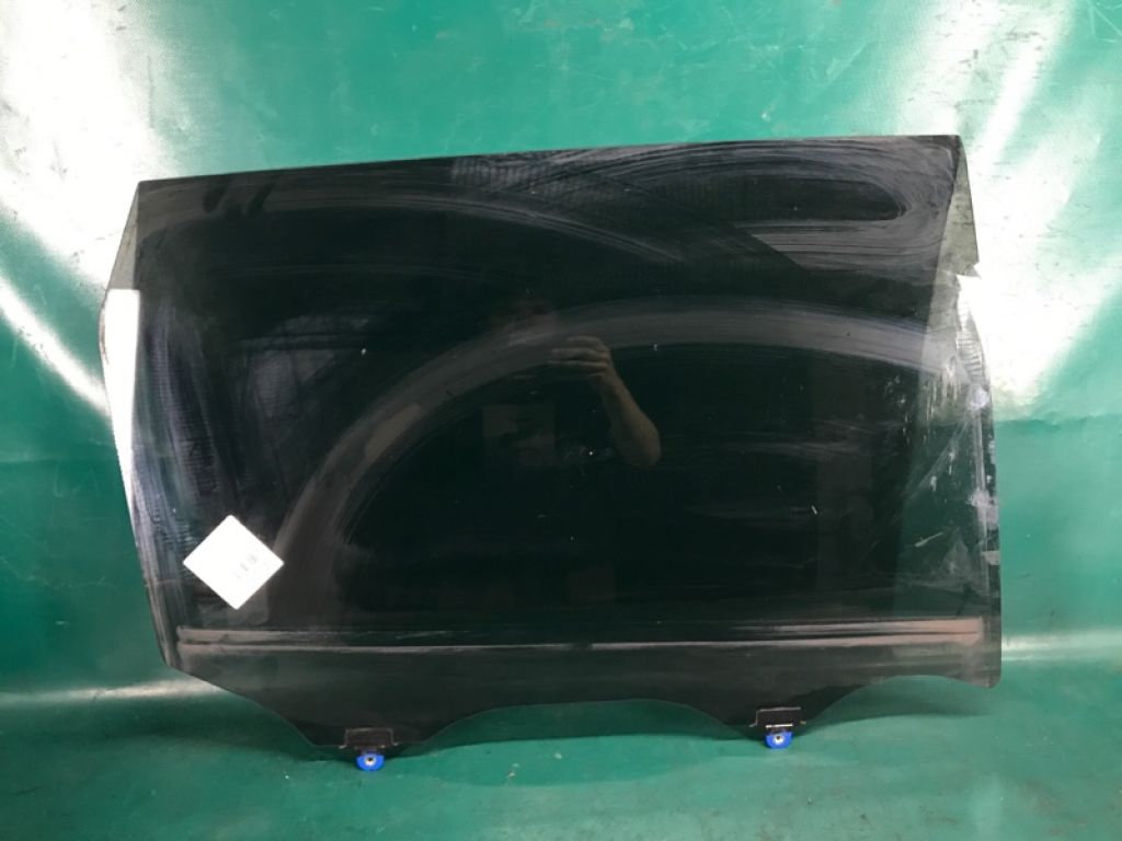 82300-4BA0B | Стекло двери задн. прав. NISSAN X-TRAIL/ROGUE T32 13-20