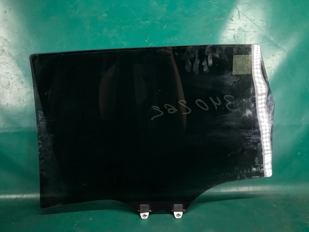 73400-STX-A01 | Стекло двери задн. прав. ACURA MDX (YD2) 06-13 - Фото 3