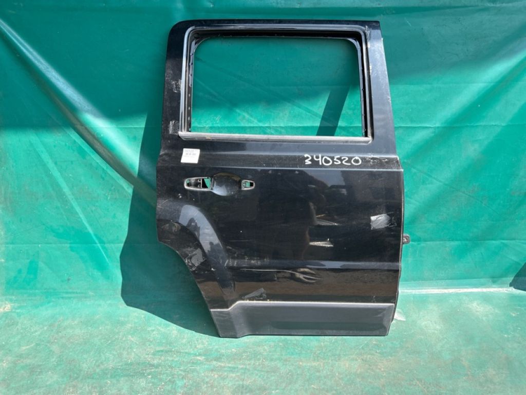 68079388AD | Дверь задн. прав. JEEP PATRIOT 10-17