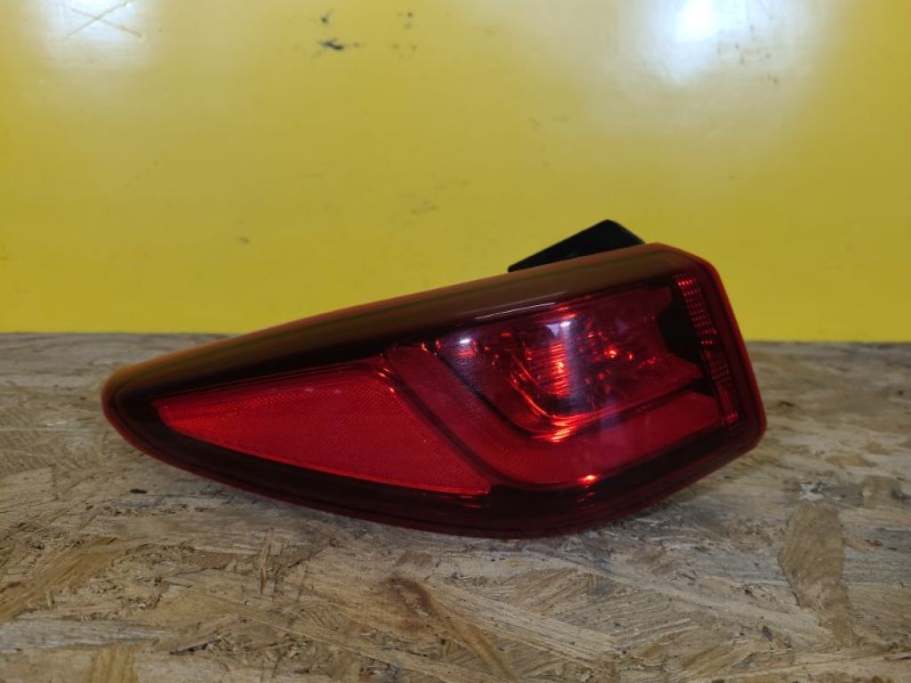 92401-J9100 | Ліхтар зовнішній лів. HYUNDAI KONA OS 17-23