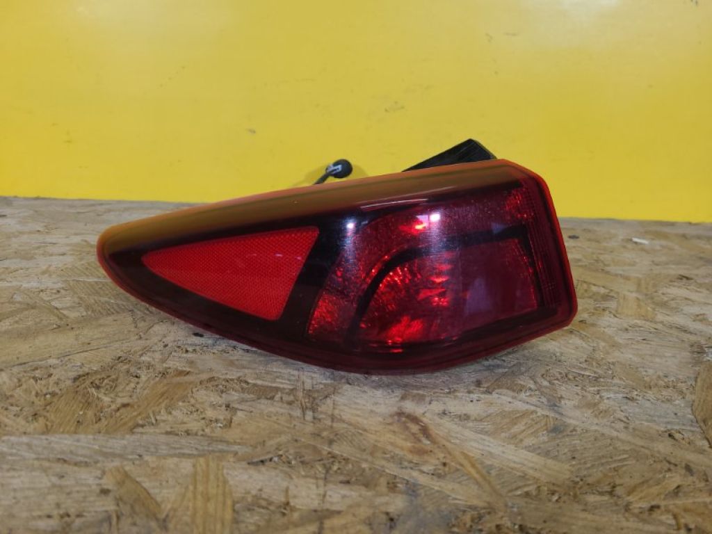 92401-J9510 | Ліхтар зовнішній лів. HYUNDAI KONA OS 17-23