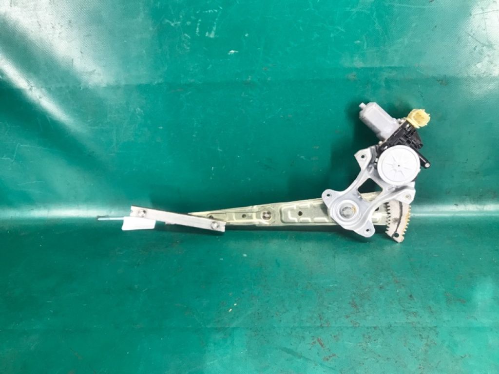 82721-EG000 | Стеклоподъемник задн. лев. INFINITI FX/QX70 S51 08-17