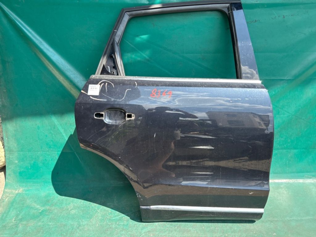 8R0 833 052 B | Двері задн. прав. AUDI Q5 08-16