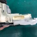 8K0 839 016 D | Замок двері задн. прав. AUDI Q5 08-16 - Прев'ю 4
