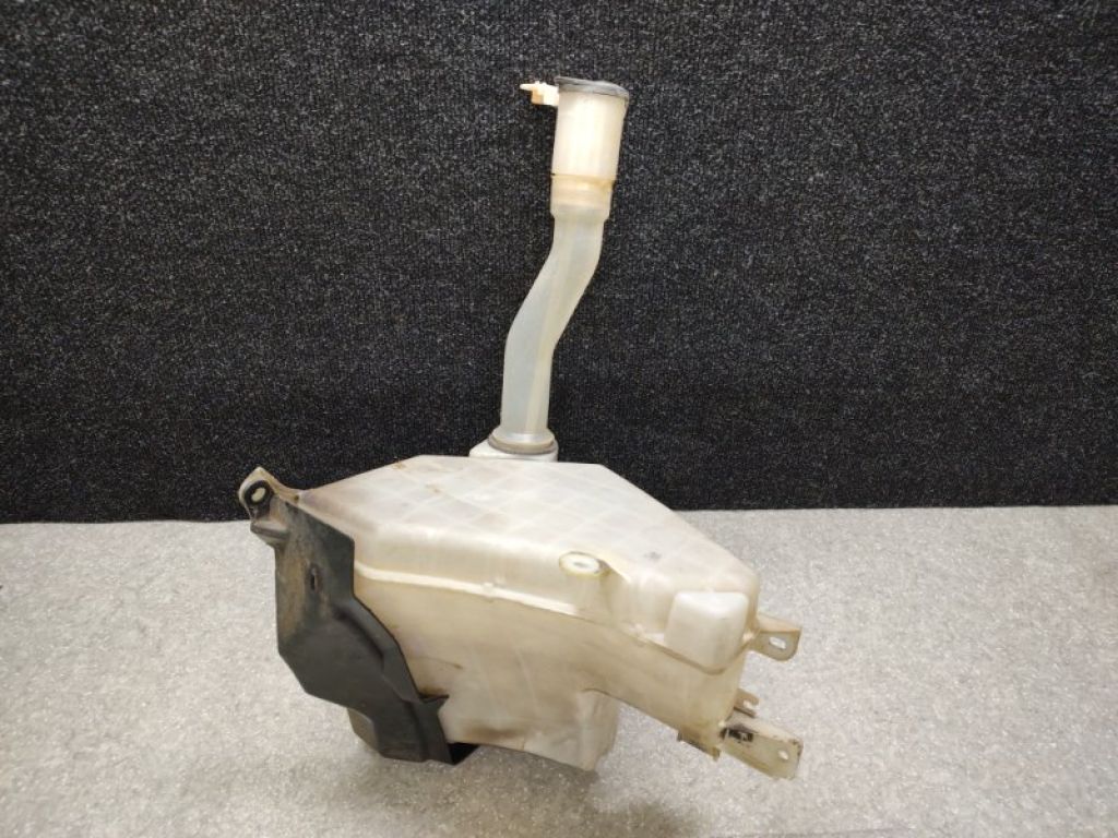 85315-60300 | Бачок омывателя TOYOTA LAND CRUISER PRADO 120 02-09 - Фото 2