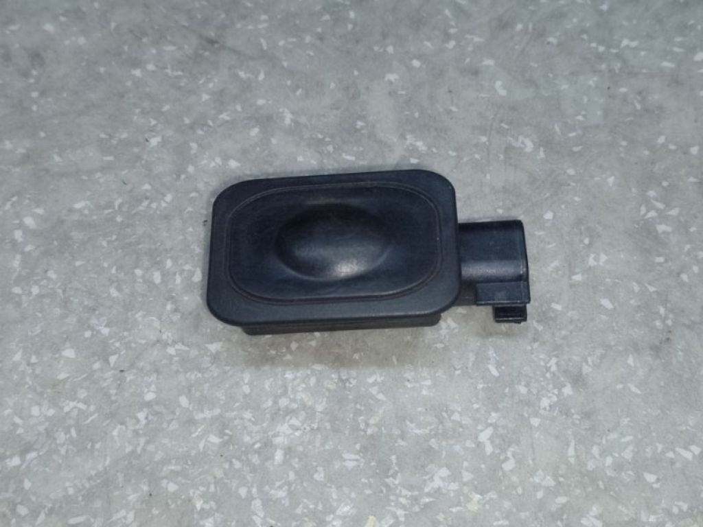 1L2Z-14018-AC | Кнопка відкриття багажника зовнішня FORD FUSION 14-