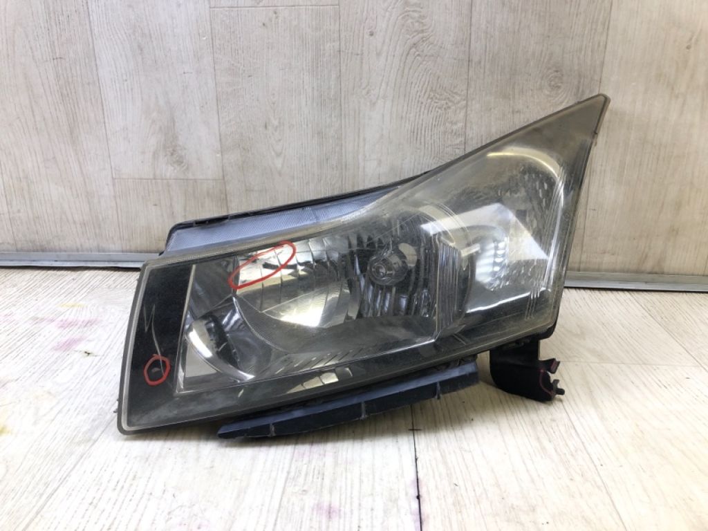 95900041 | Фара лів. CHEVROLET CRUZE 08-15