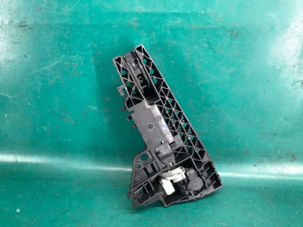 8T0 837 205 A GRU | Ручка двері зовнішня задн. прав. AUDI Q5 08-16 - Фото 3