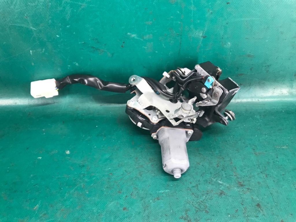 69350-48063 | Замок кришки багажника задн. LEXUS NX 14-21