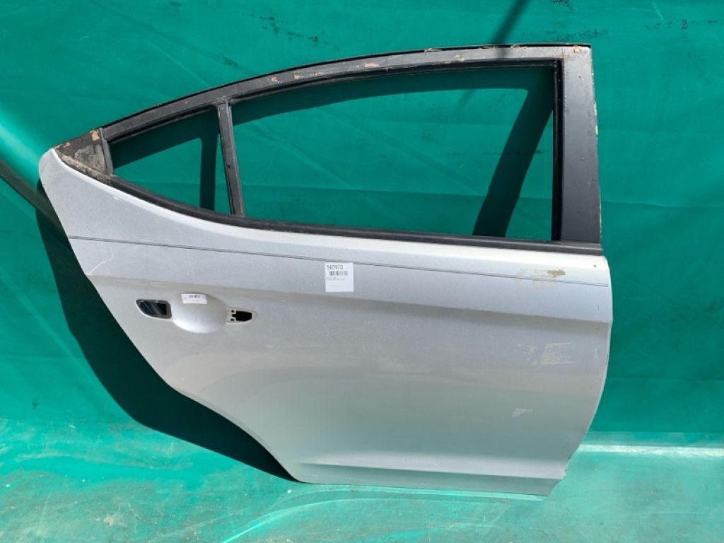 77004-F2000 | Двері задн. прав. HYUNDAI ELANTRA AD 16-