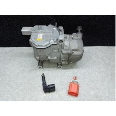 Компрессор кондиционера TOYOTA PRIUS - 30 09-17