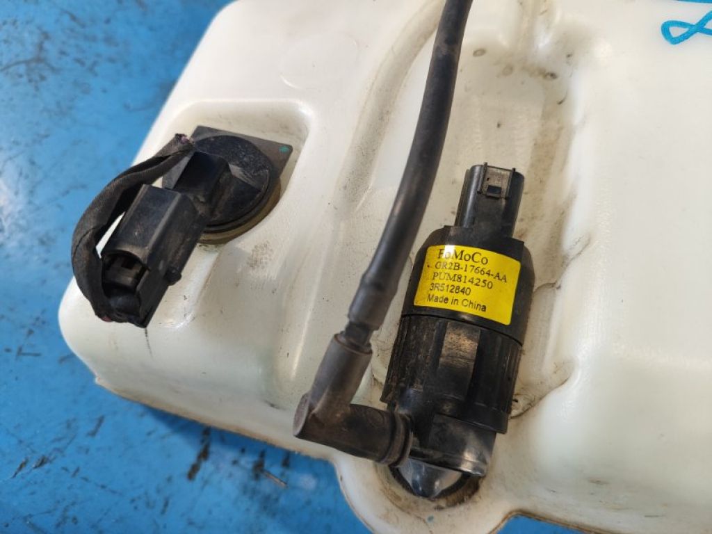 HS7Z-17618-A | Бачок омивача FORD FUSION 14- - Фото 5