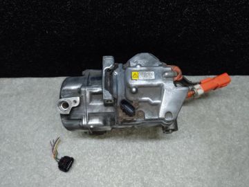 Компрессор кондиционера LEXUS CT200 11-17